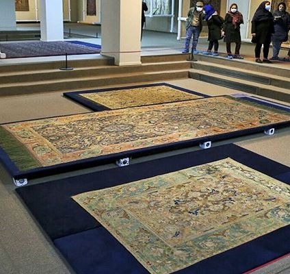 Το Εθνικό Μουσείο Χαλιών του Ιράν είναι μια εκδήλωση της τέχνης και του πολιτισμού της ιρανικής γης.